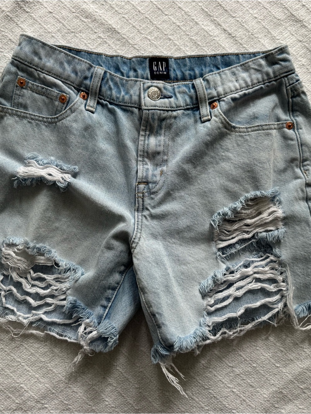 GAP Light Blue Distressed Denim Shorts 26